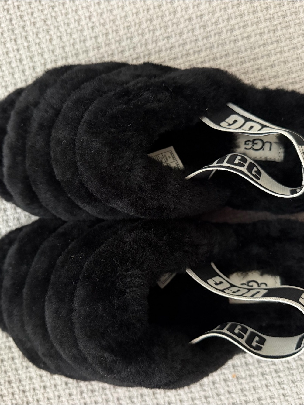 UGG Black Plush Slide Slippers with Logo Strap
